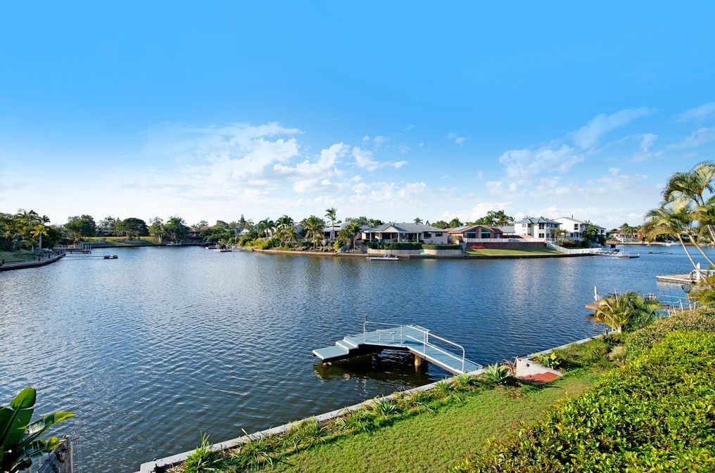4 bedrooms House in 22 Montego Court MERMAID WATERS QLD, 4218
