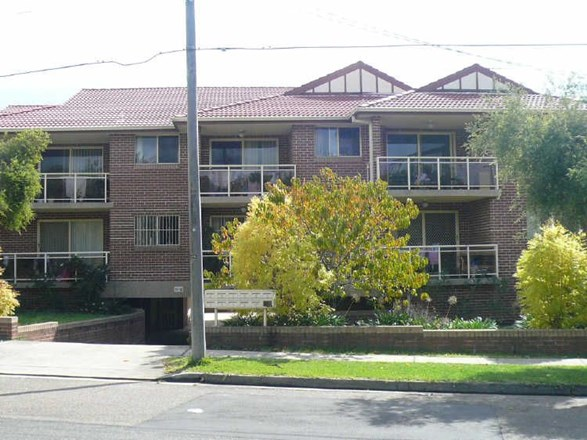 7/11-12 North Parade, Campsie NSW 2194