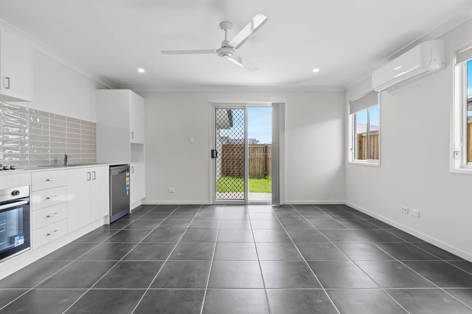 Additional image 4 of 2/6 Vincent Street, Caboolture QLD 4510