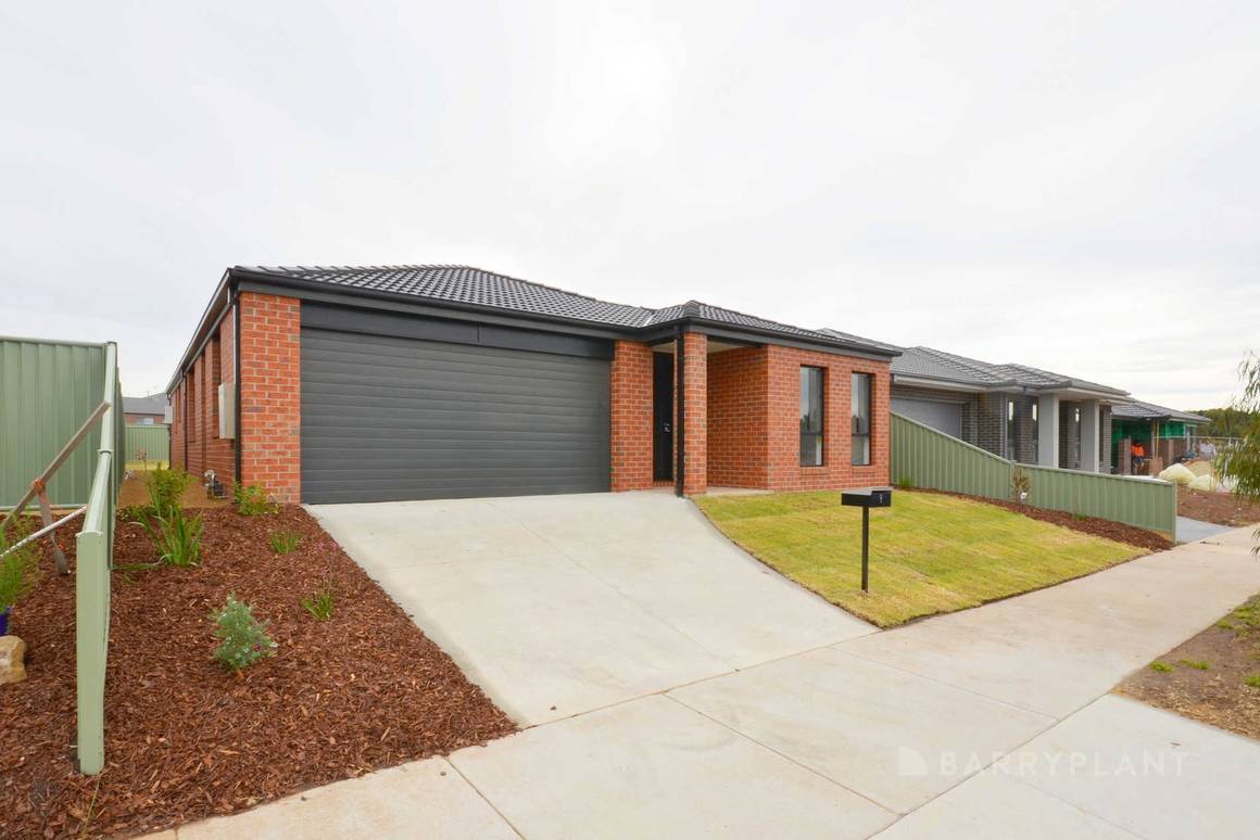 Picture of 9 Emmy Drive, MINERS REST VIC 3352