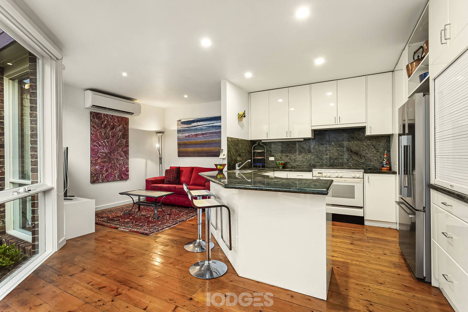 22 Moore Street, South Yarra VIC 3141, Image 2