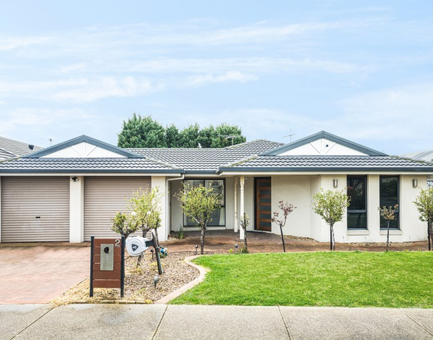 2 Mcquinn Close, Lovely Banks VIC 3213