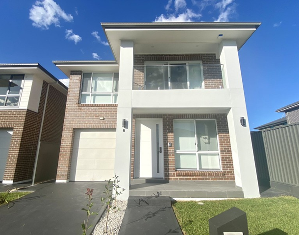 6 Pasfield Crescent, Quakers Hill NSW 2763