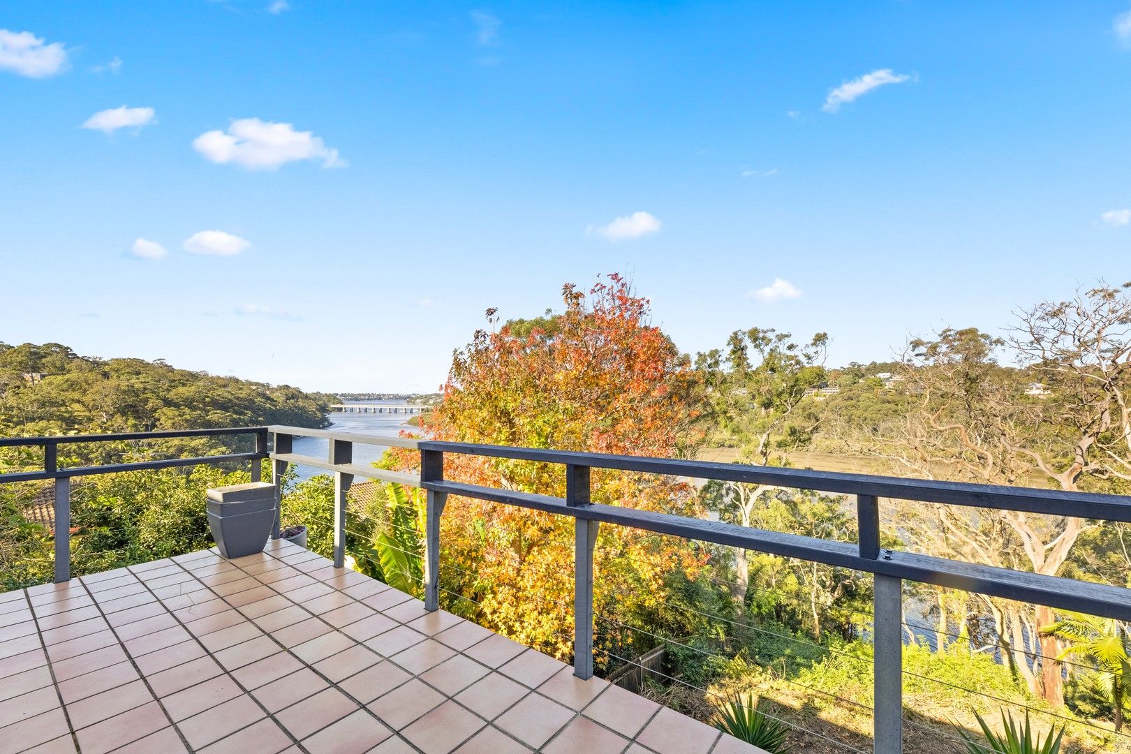 3 bedrooms House in 98-100 Fowler Road ILLAWONG NSW, 2234