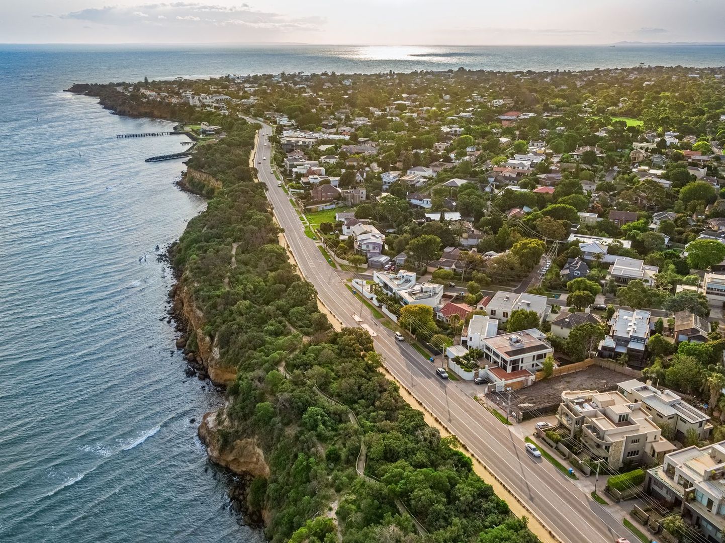 25-beach-road-beaumaris-vic-3193-domain