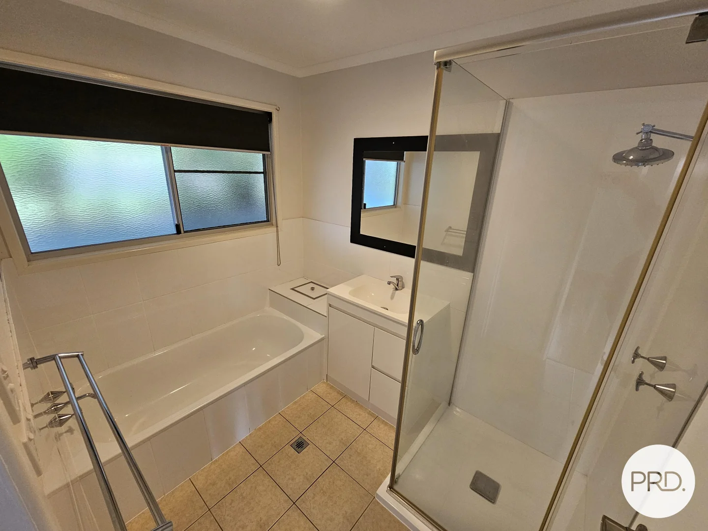 Additional image 7 of 27 Crest Avenue, Boyne Island QLD 4680