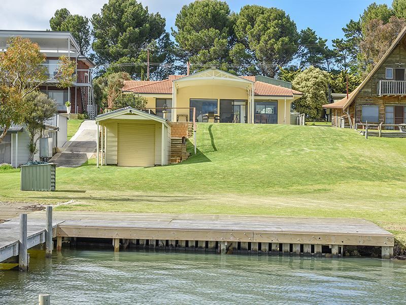 62 Narnu Bay Drive, Hindmarsh Island SA 5214, Image 1