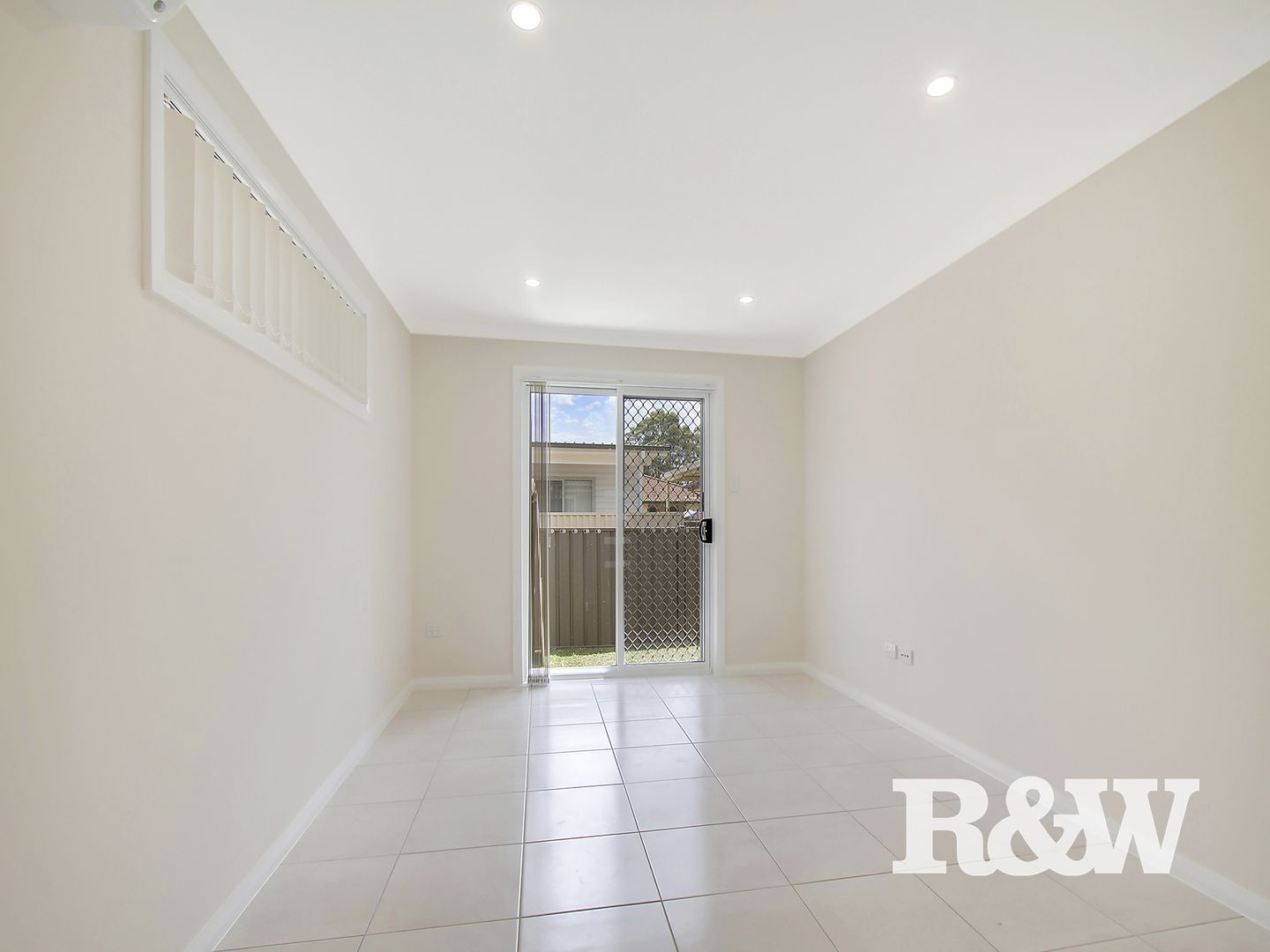 13a Cumbernauld Crescent, Dharruk NSW 2770 Apartment For Rent 480