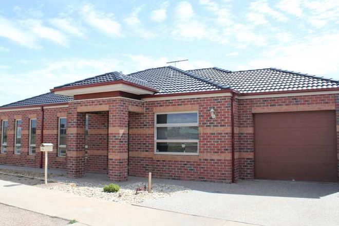 Picture of 4/15 College Square, BACCHUS MARSH VIC 3340