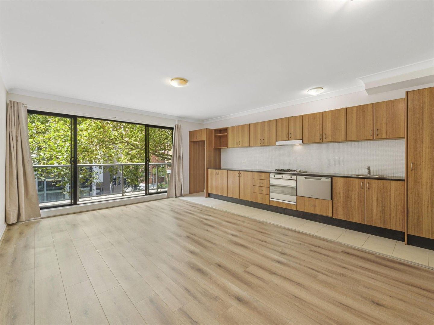 1 bedrooms Apartment / Unit / Flat in 14/91-93 Macleay Street POTTS POINT NSW, 2011