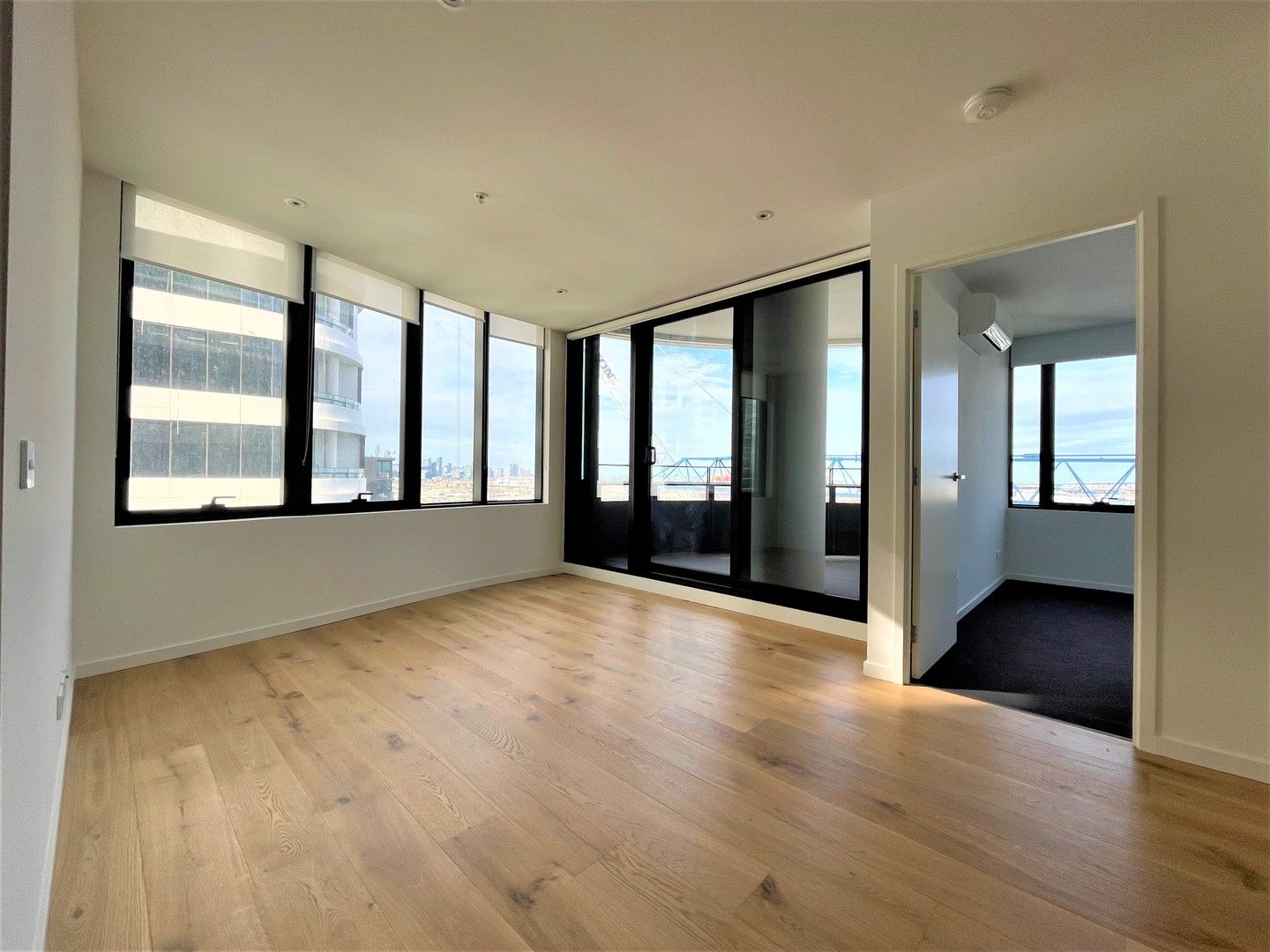 3 bedrooms Apartment / Unit / Flat in 1407/8 Hallenstein street FOOTSCRAY VIC, 3011