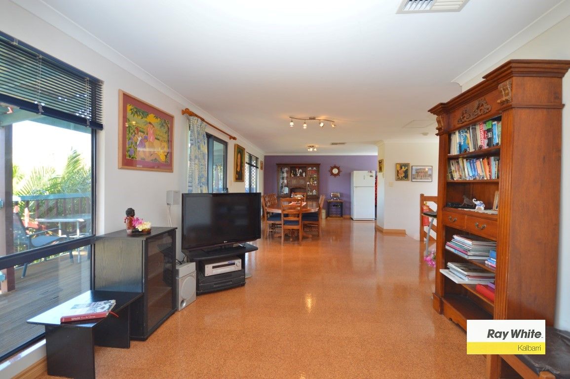 7C Nairn Place, Kalbarri WA 6536, Image 2