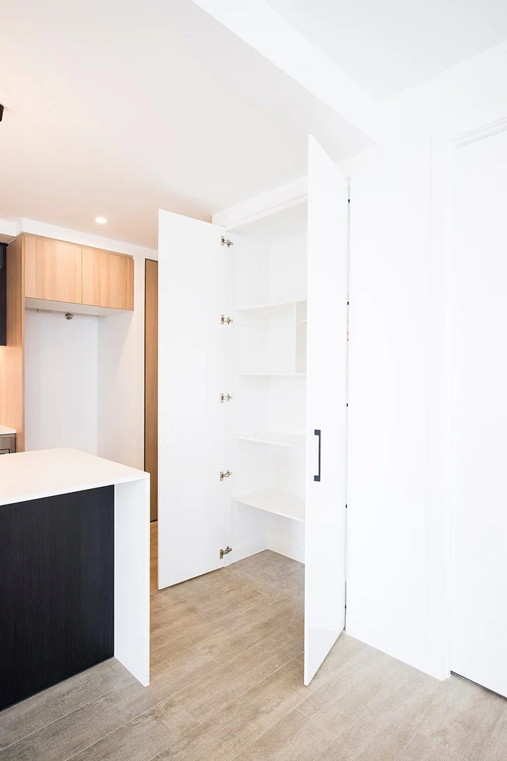 Additional image 3 of 303/147 Sir Fred Schonell Drive, St Lucia QLD 4067