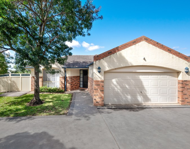 10 Kennedia Place, Mount Annan NSW 2567