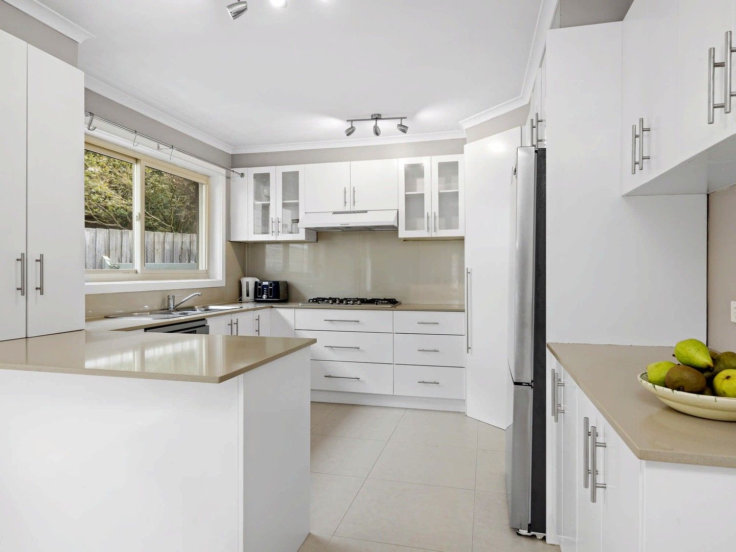 2 Highview Court, Balnarring Beach VIC 3926, Image 0