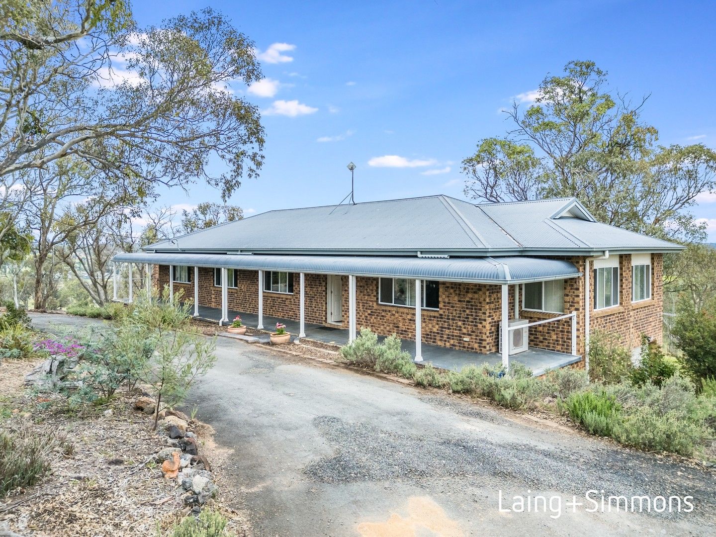 34 Elowera Road, Armidale NSW 2350, Image 0