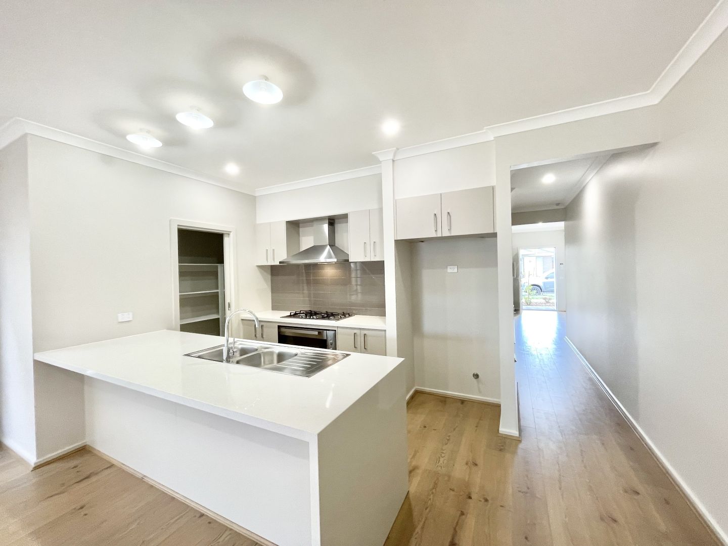 5 Monte Street, Fraser Rise VIC 3336 House For Rent 530 Domain