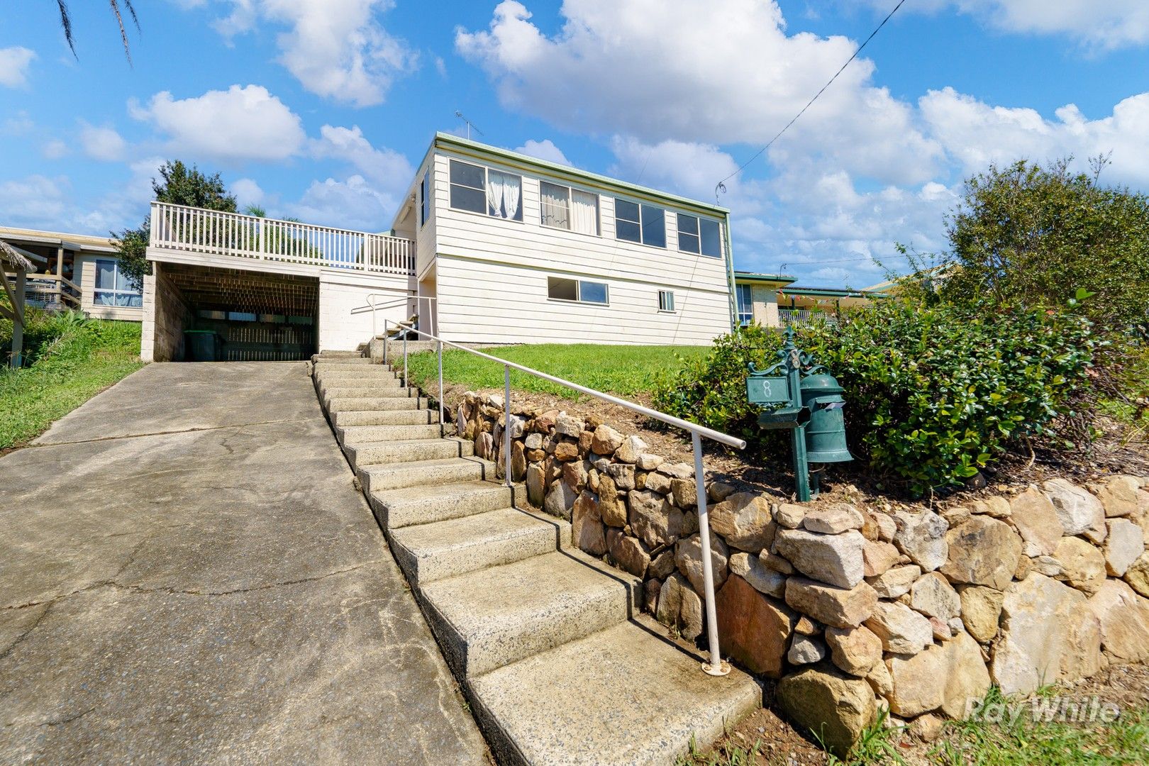 8 Barnes Street, Woolgoolga NSW 2456, Image 0