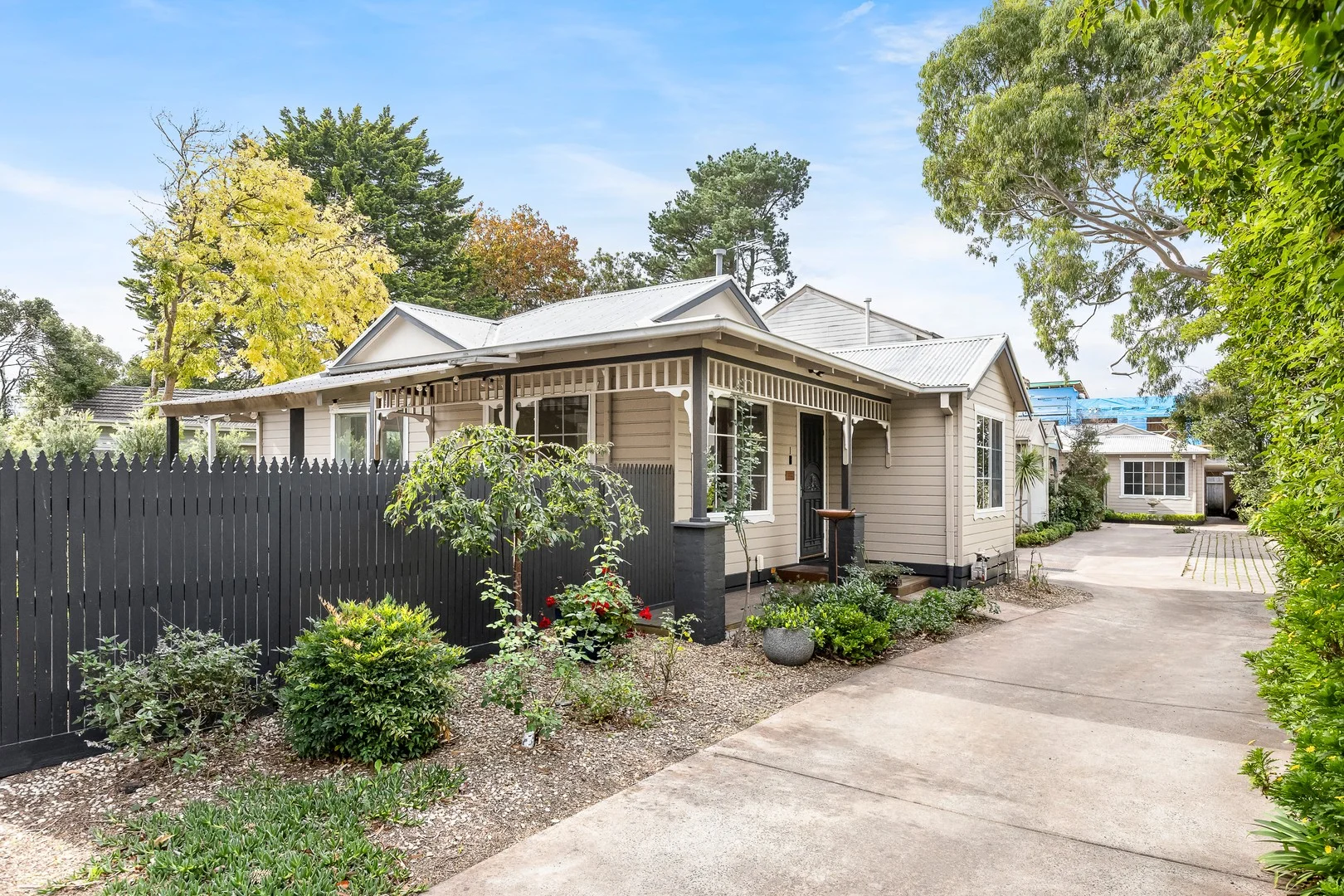 1/16 White Avenue, Bayswater North VIC 3153