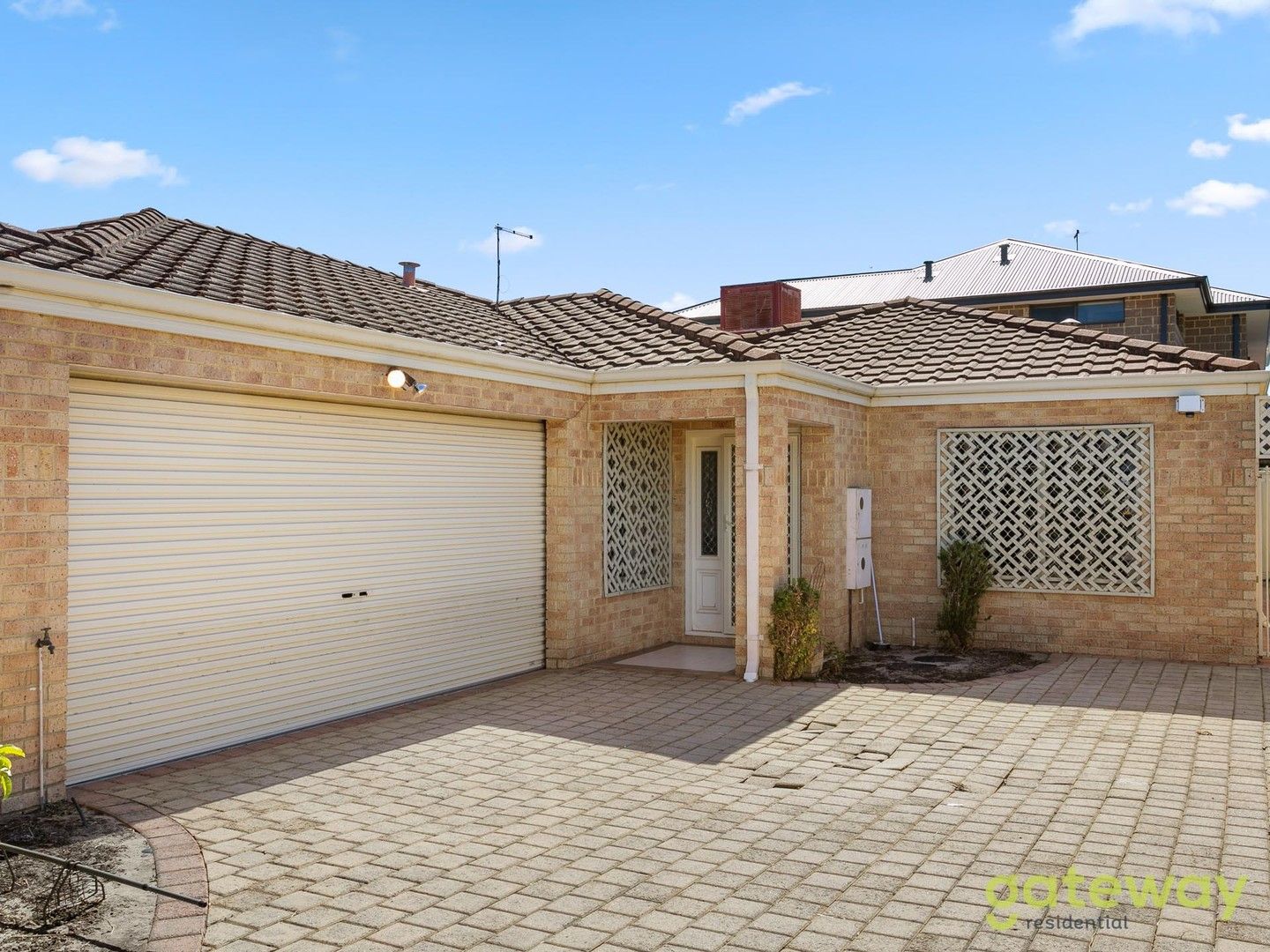 6 bedrooms Semi-Detached in 2/182 Hill View Terrace BENTLEY WA, 6102