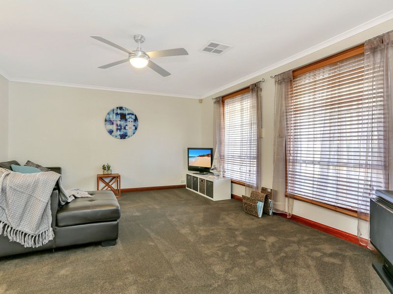 25 Ingham Way, Salisbury Heights SA 5109, Image 1