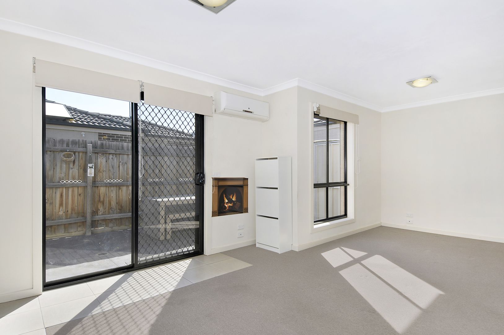 27/12 Kirkland Court, Epping VIC 3076, Image 2