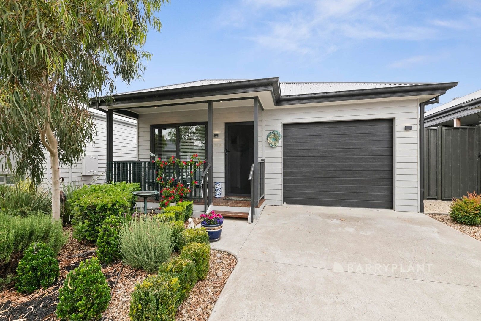 71/45 Heytesbury Drive, Officer South VIC 3809, Image 0