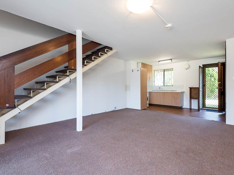 11/291 West Coast Highway, Scarboroug Property History & Address