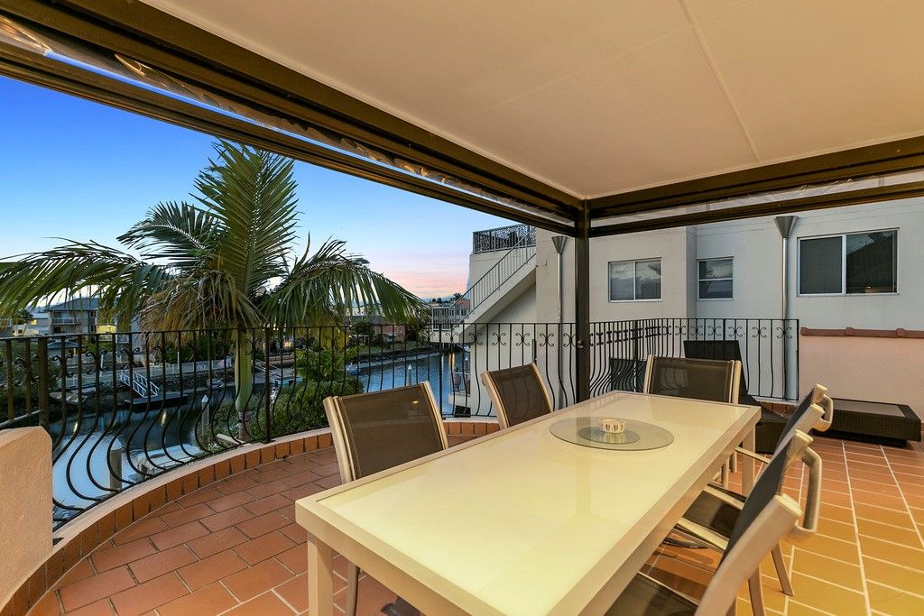 13/12 Canal Avenue, Runaway Bay QLD 4216, Image 0