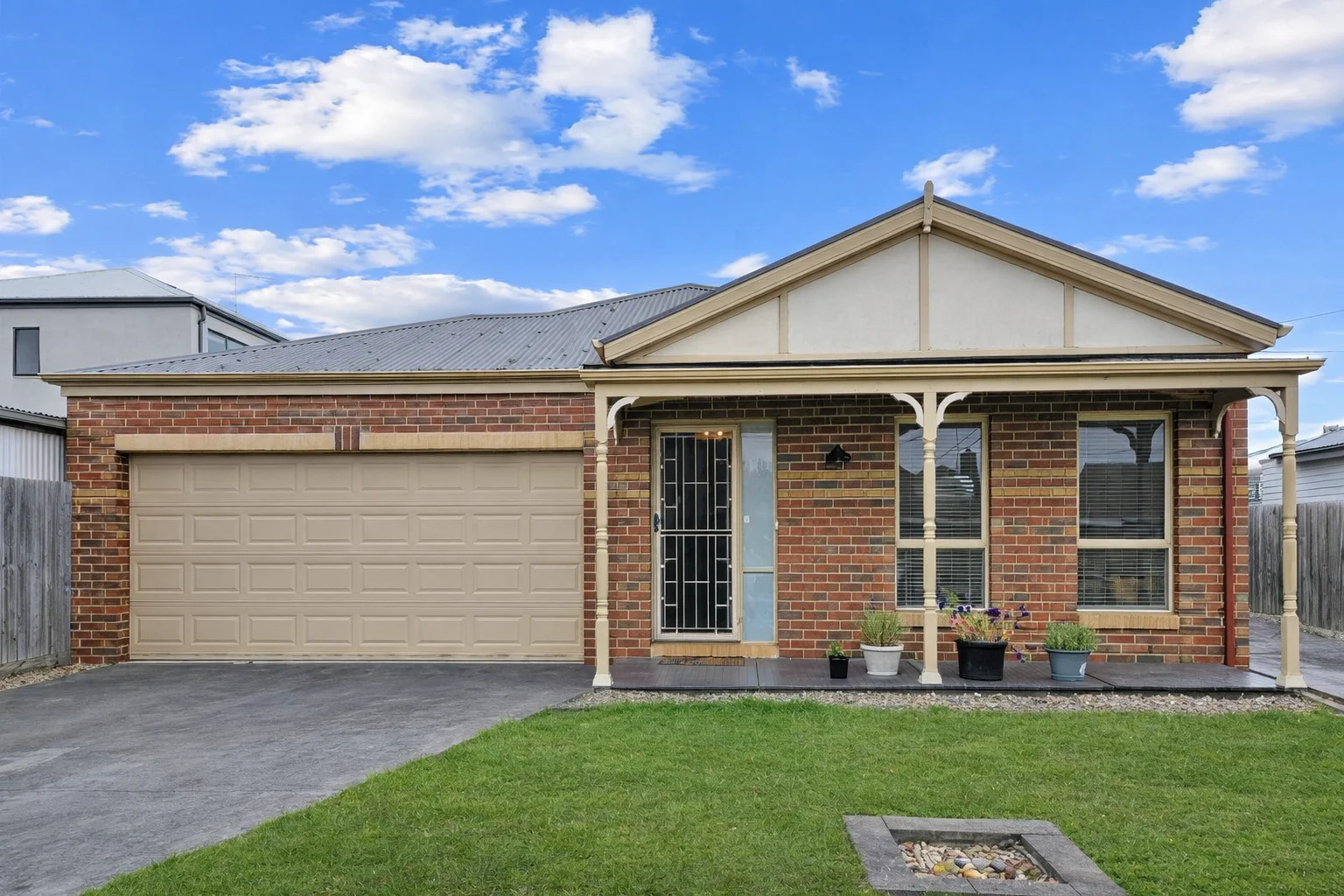 1/1 Dorothy Avenue, Belmont VIC 3216