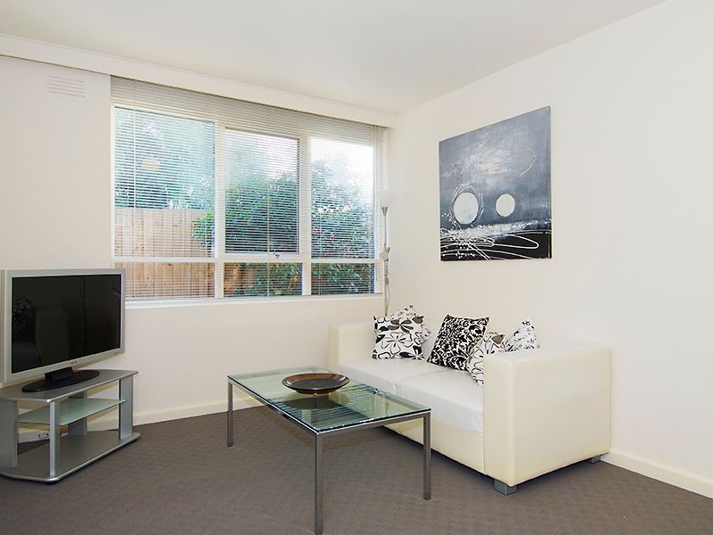 2/468 Kooyong Road, Caulfield South VIC 3162, Image 2