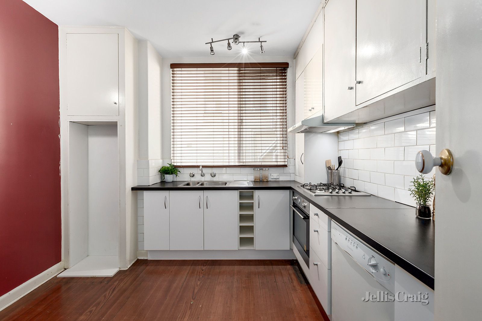 3/2 The Avenue, Prahran VIC 3181, Image 2