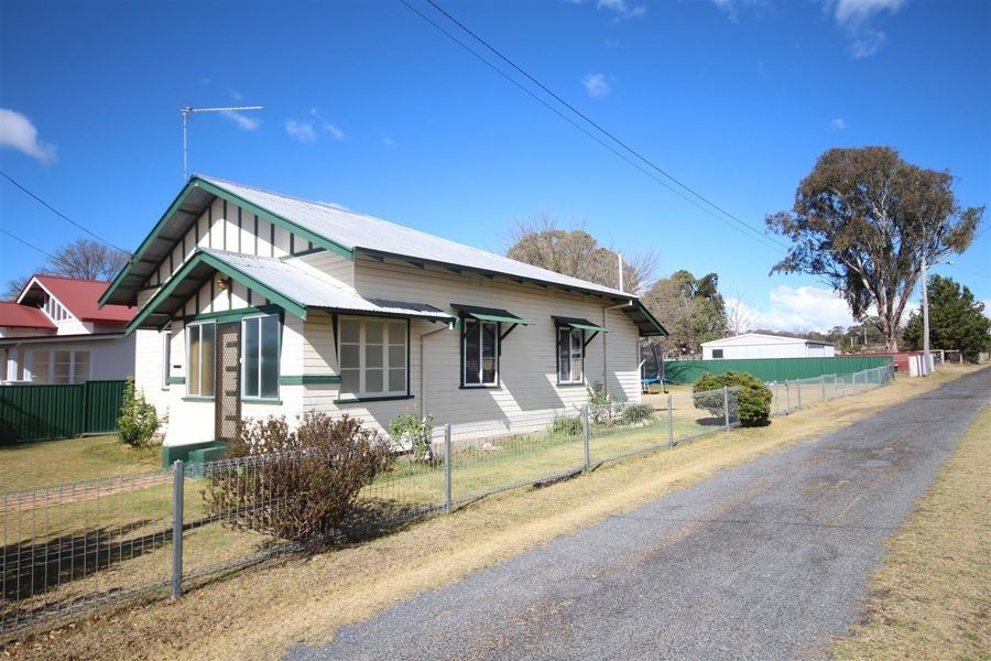 177 Manners Street, Tenterfield NSW 2372, Image 0