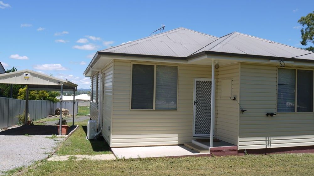 3 bedrooms House in 3 Peel Street TAMWORTH NSW, 2340
