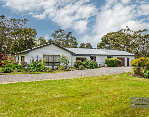 211 Back Line Road, Forest TAS 7330