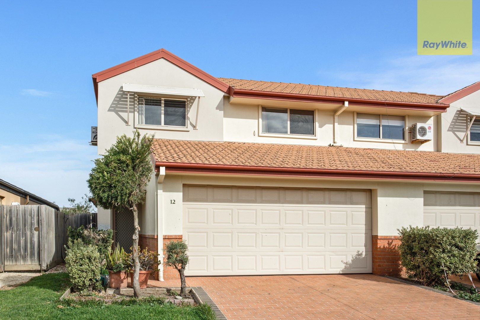 3 bedrooms House in 12/322 Sydenham Road SYDENHAM VIC, 3037