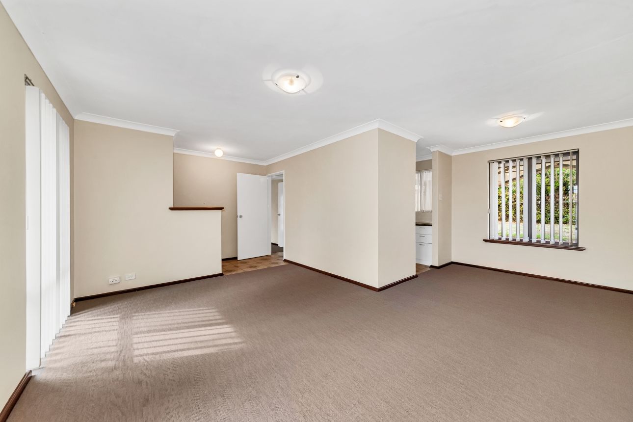 4 Newell Place, Cooloongup WA 6168, Image 1