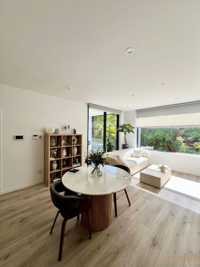 1 bedrooms Apartment / Unit / Flat in 110/15-19 Clarence Street BURWOOD NSW, 2134