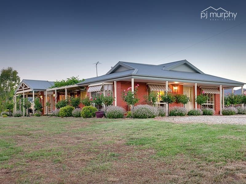 7 Meehan lane, YACKANDANDAH VIC 3749, Image 0