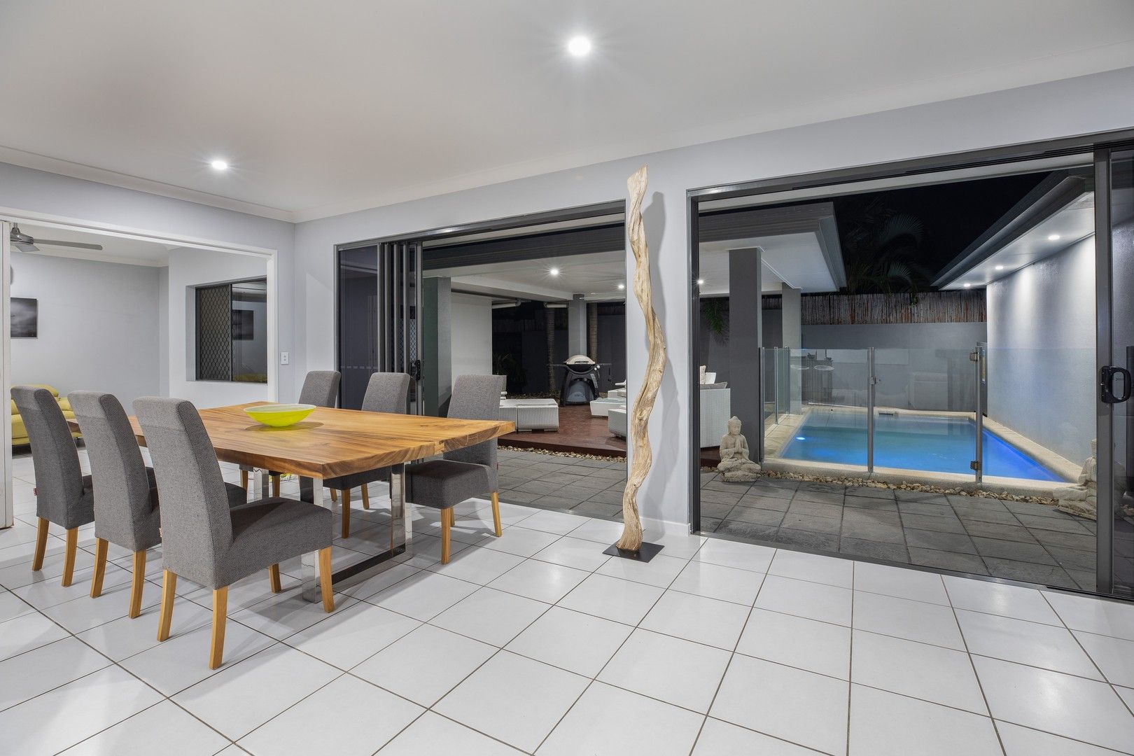 6 Floreat Close, Kewarra Beach QLD 4879, Image 0