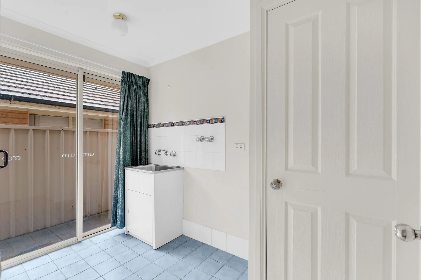 Additional image 13 of 31 Mary Crescent, Craigmore SA 5114