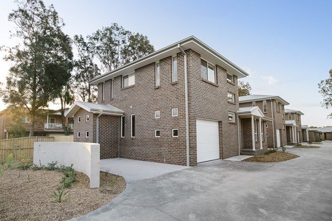 Picture of 1/129 Koona Street, ALBION PARK RAIL NSW 2527