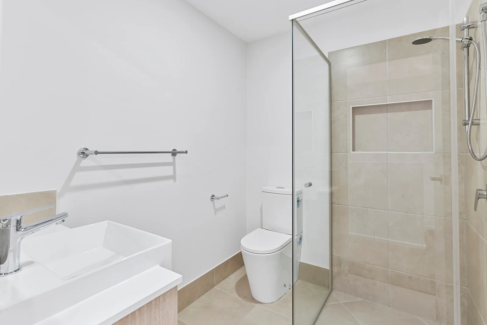 Additional image 7 of 8 Bellthorpe La, Banya QLD 4551