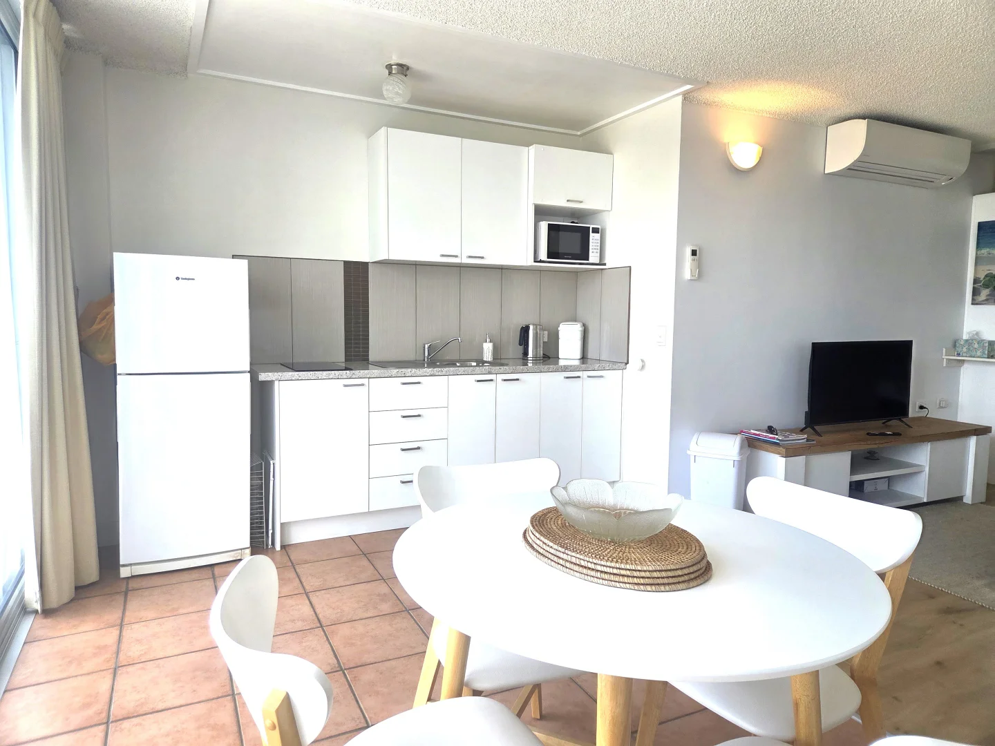 Additional image 6 of 906/44-52 The Esplanade, Surfers Paradise QLD 4217
