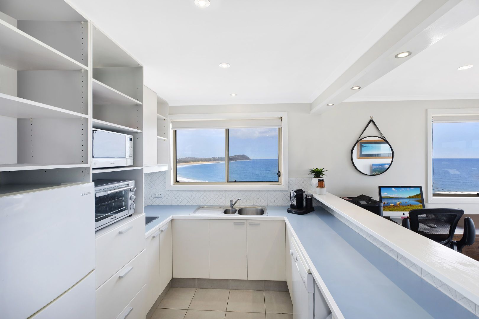 13/15 Barnhill Road, Terrigal NSW 2260, Image 2