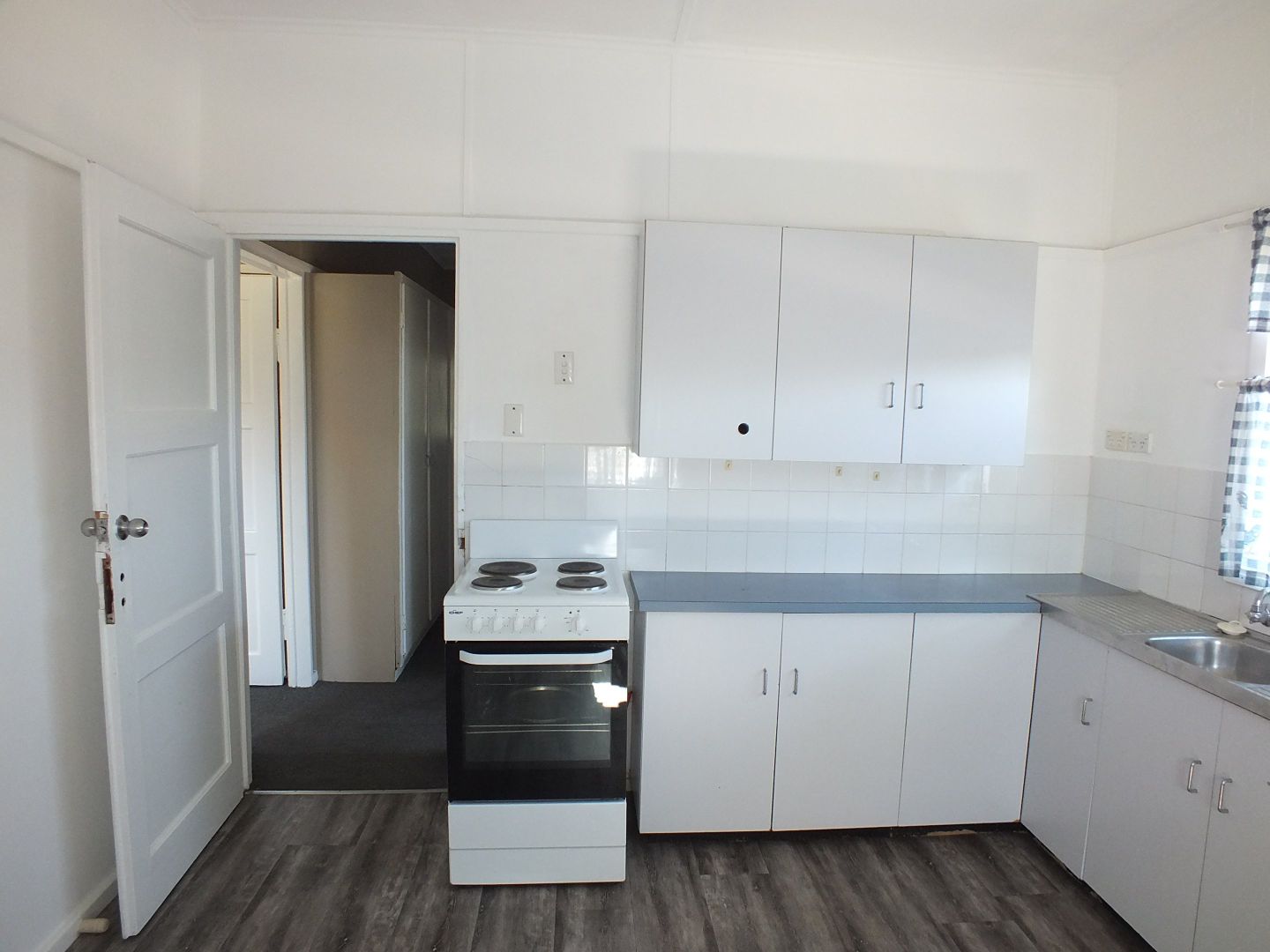 11 Musgrave Street, Young NSW 2594 House For Rent 280 Domain