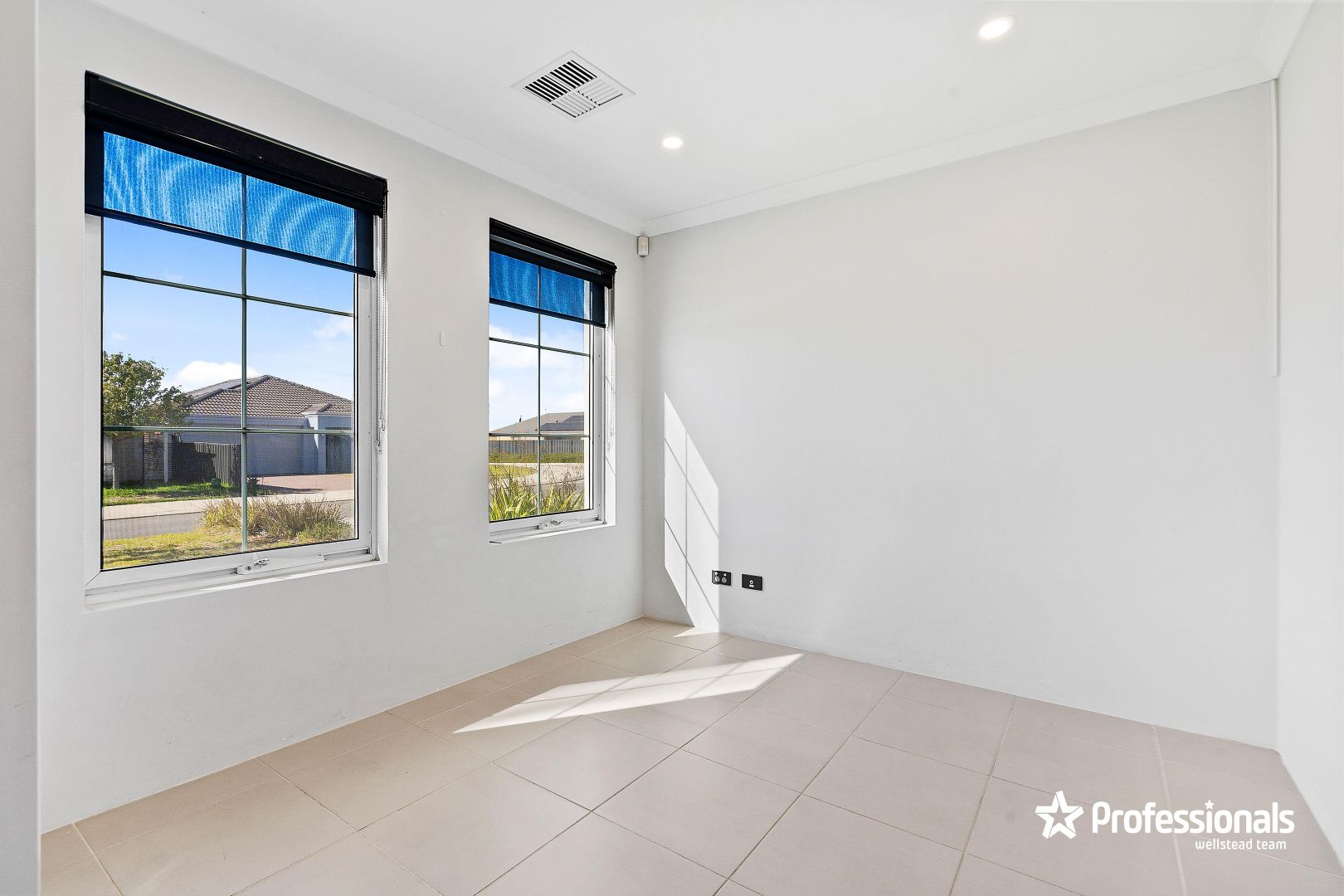 8 Hillbrook Approach, Caversham WA 6055, Image 2