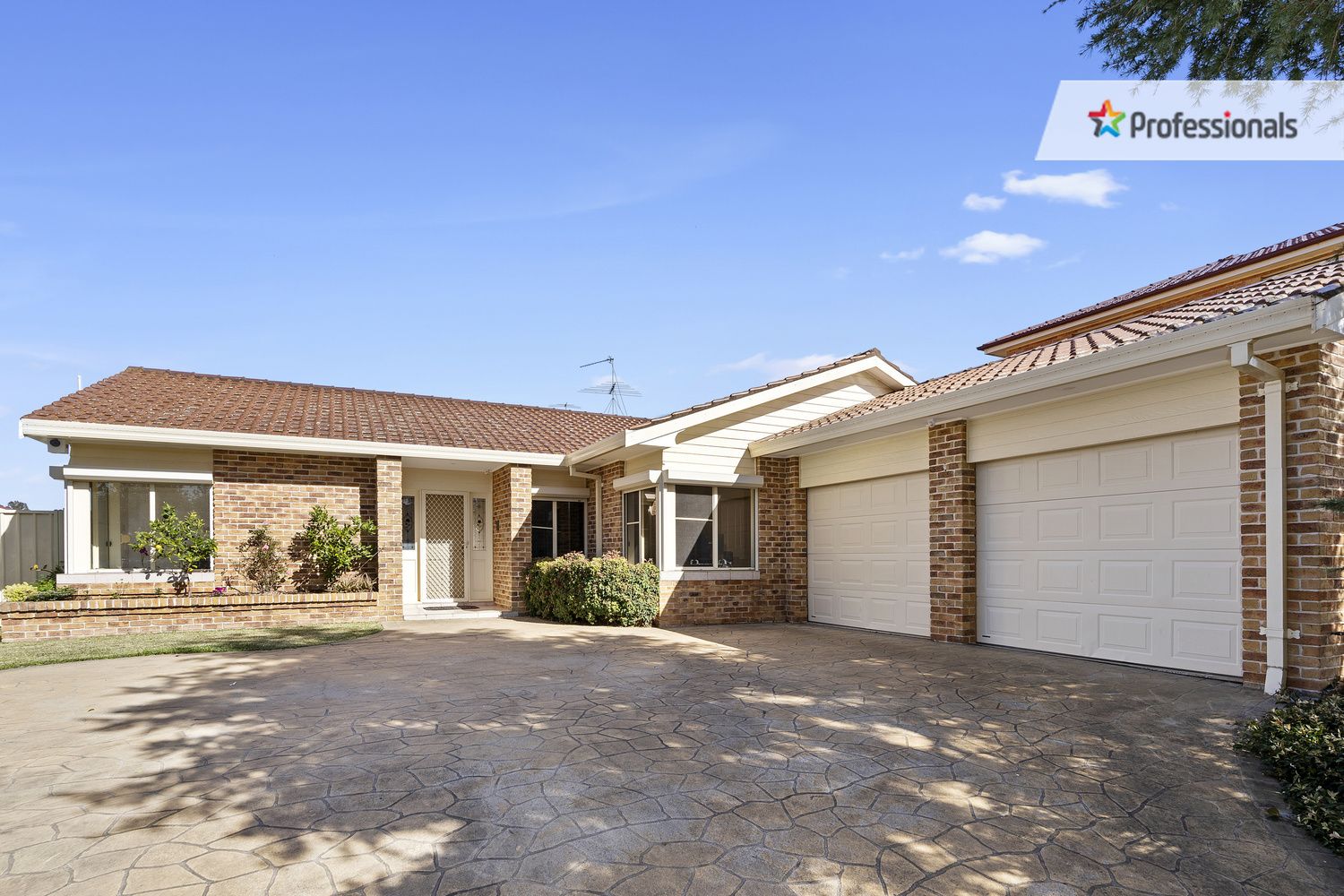 24 Sidney Place, Casula NSW 2170, Image 1