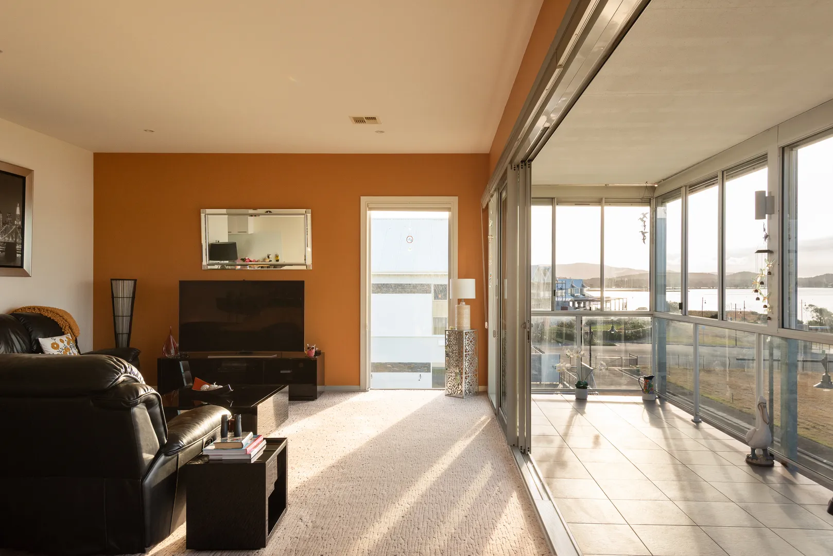 York Cove Apartment with Stunning River Views - Vista 5