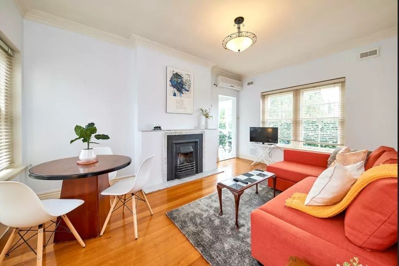 10 70 Canterbury Rd Toorak Vic 3142 Apartment For Rent 850 Domain
